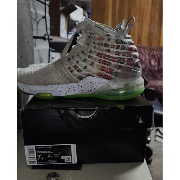 Nike | Shoes | Nike Lebron 7 Xvii Gs Air Command Force  display picture 1